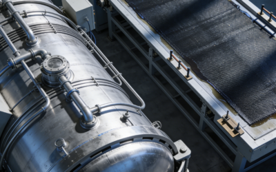 Compression Molding vs Wet Layup: The Real Difference in Quality, Cost & Performance